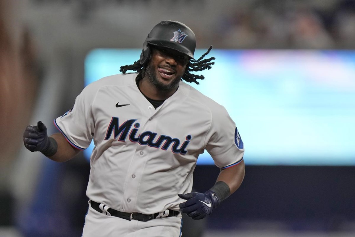 Soler, Rojas homer, Marlins top Seattle for 6th straight win - The