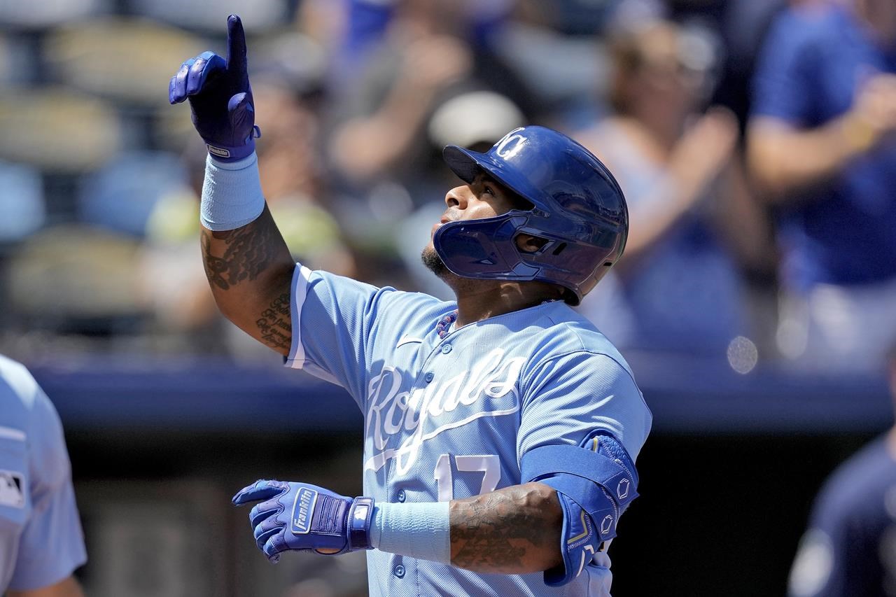 Rodriguez puts up 5 RBI on 5 hits against Royals, Sports