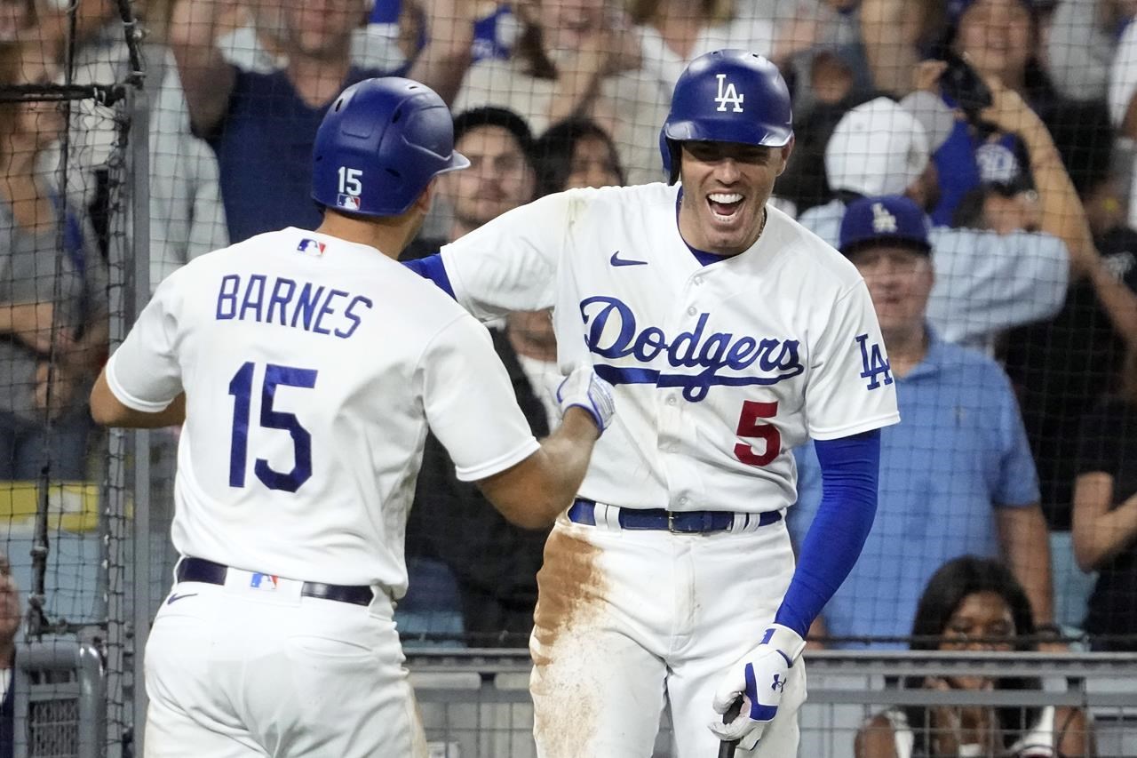 Gonsolin, Dodgers win 11th in a row, break away from Royals