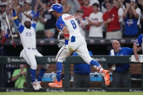 Cody Bellinger and Justin Steele help Chicago Cubs top Kansas City Royals  6-4