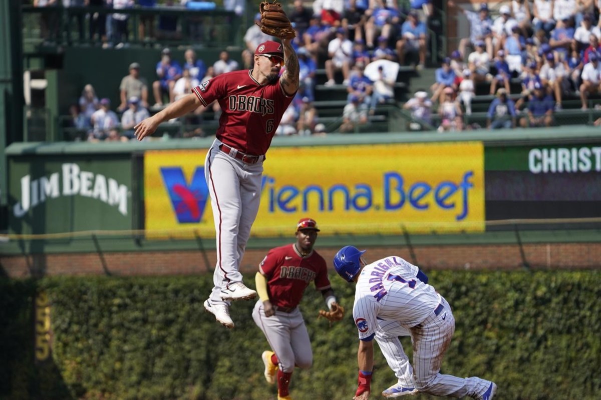 Photos: Diamondbacks 6, Cubs 2