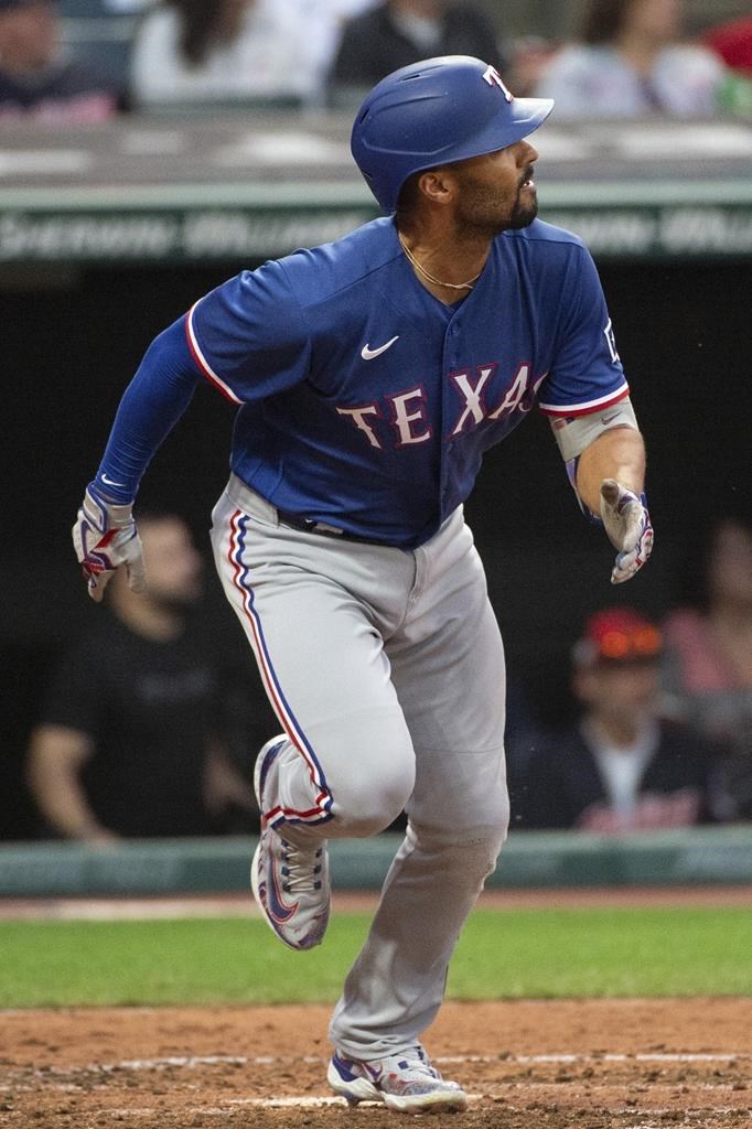 Kwan drives in the go-ahead run in the 8th as the Guardians rally for a 2-1  win over the Rangers
