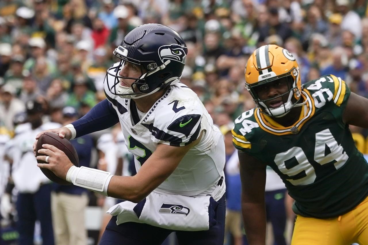 Packers rookie Christian Watson catches another TD pass early vs. Titans