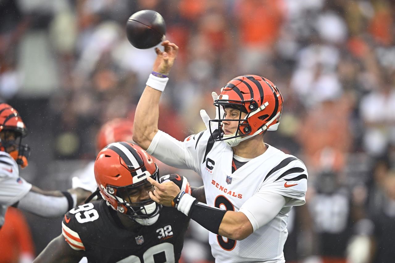 Bengals quarterback Joe Burrow back at practice for the first time