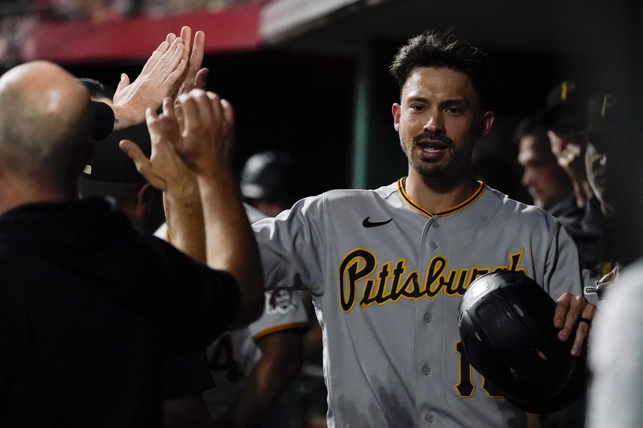 Five Pirates notes from a good trip: Progress, Bryan Reynolds' power, play  the kids? - The Athletic