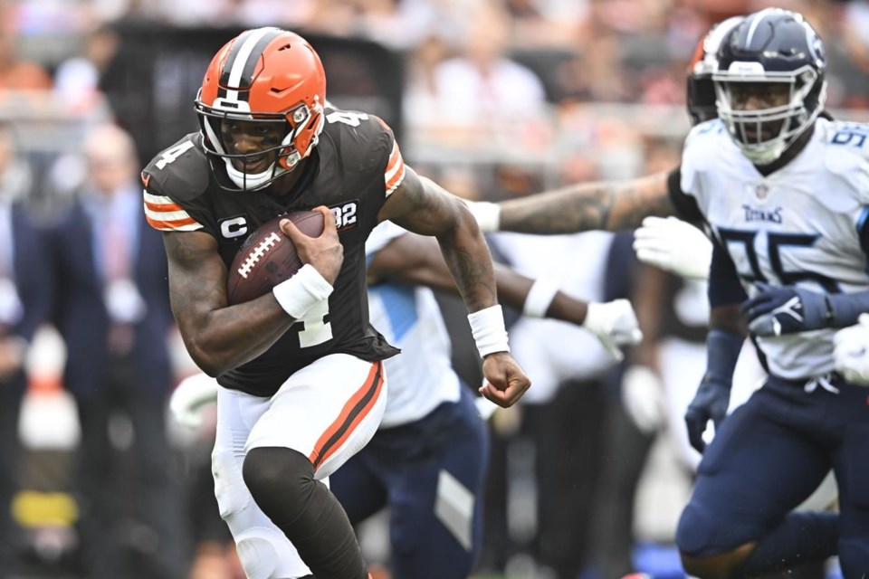 Deshaun Watson Made Call on Shoulder Ahead of Ravens Game - Sports  Illustrated Cleveland Browns News, Analysis and More