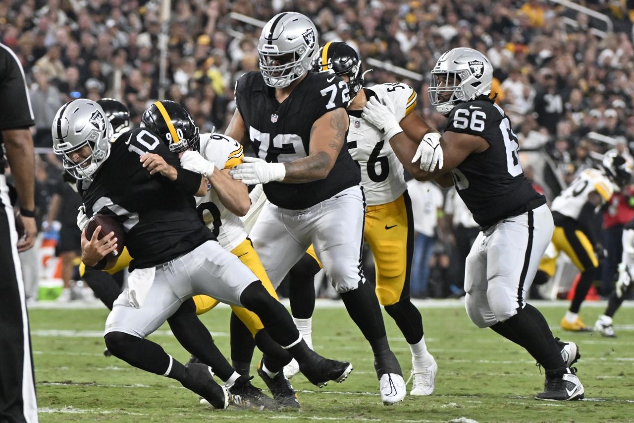 Kenny Pickett passes for 2 touchdowns as Pittsburgh Steelers top Las Vegas  Raiders 23-18, Sports