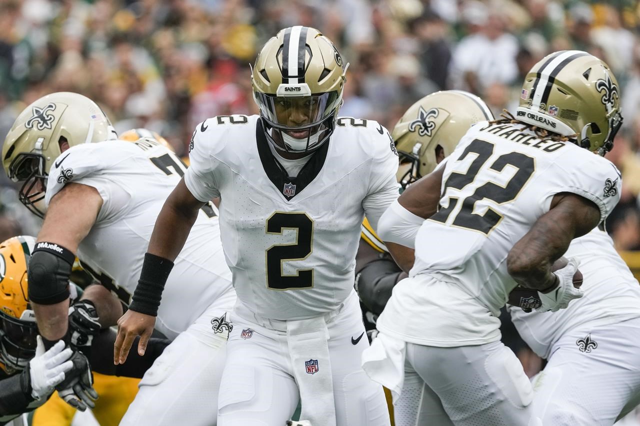 Buccaneers, Saints clash with early edge in NFC South race at