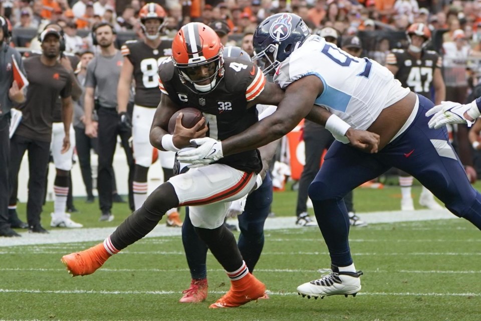 Browns QB Deshaun Watson wins home debut vs. Ravens