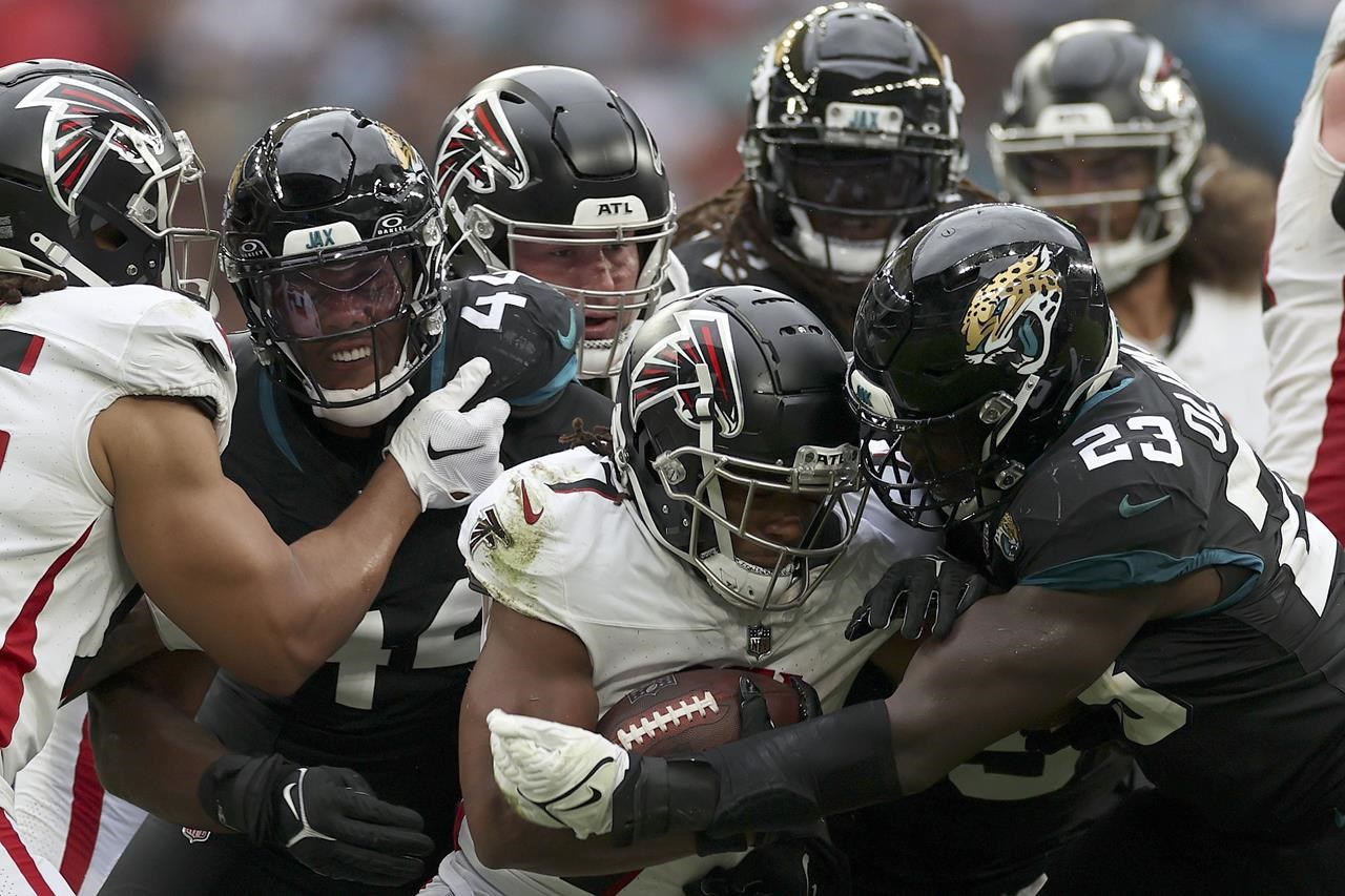 Jacksonville Jaguars cornerback Tyson Campbell (32) during an NFL football  game against the Denver Broncos at