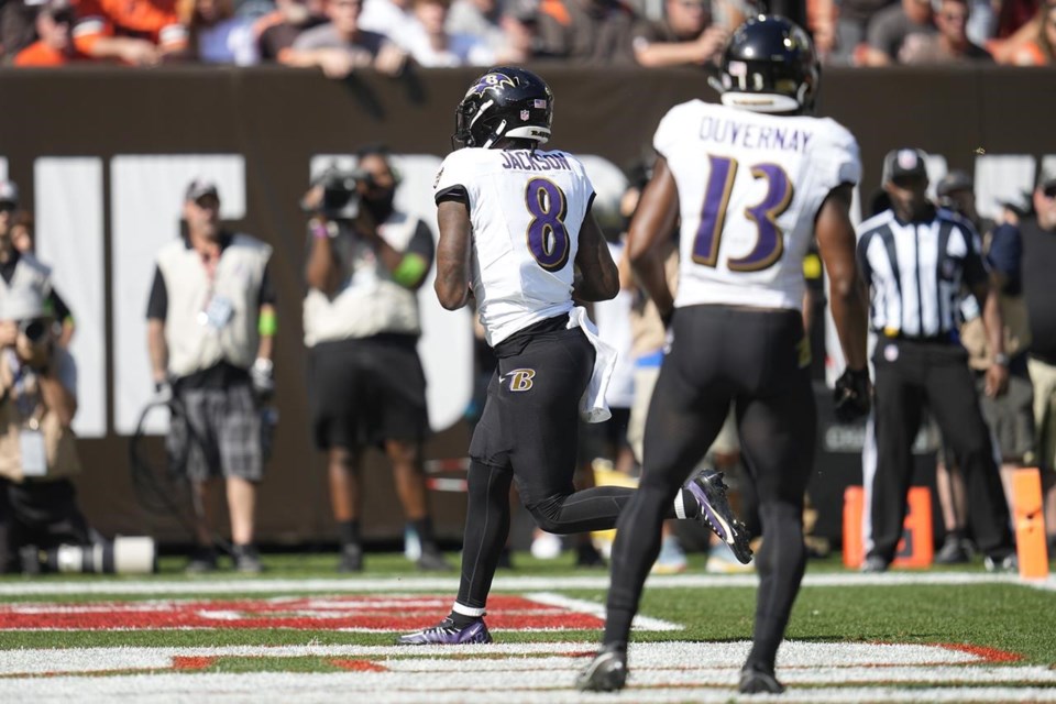 The Ravens suddenly have the healthiest AFC North QB, and the standings  reflect that, Ap