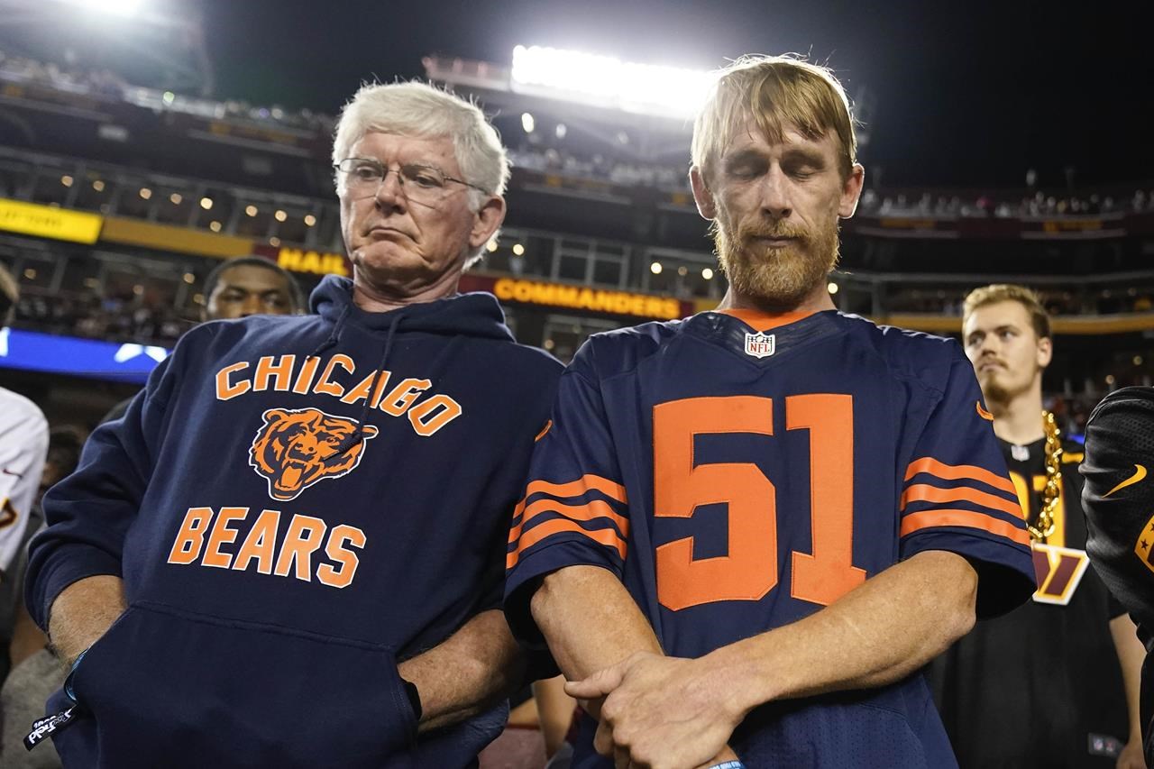 Chicago Bears - ‪Butkus & Sayers.‬ ‪Back-to-back picks.‬