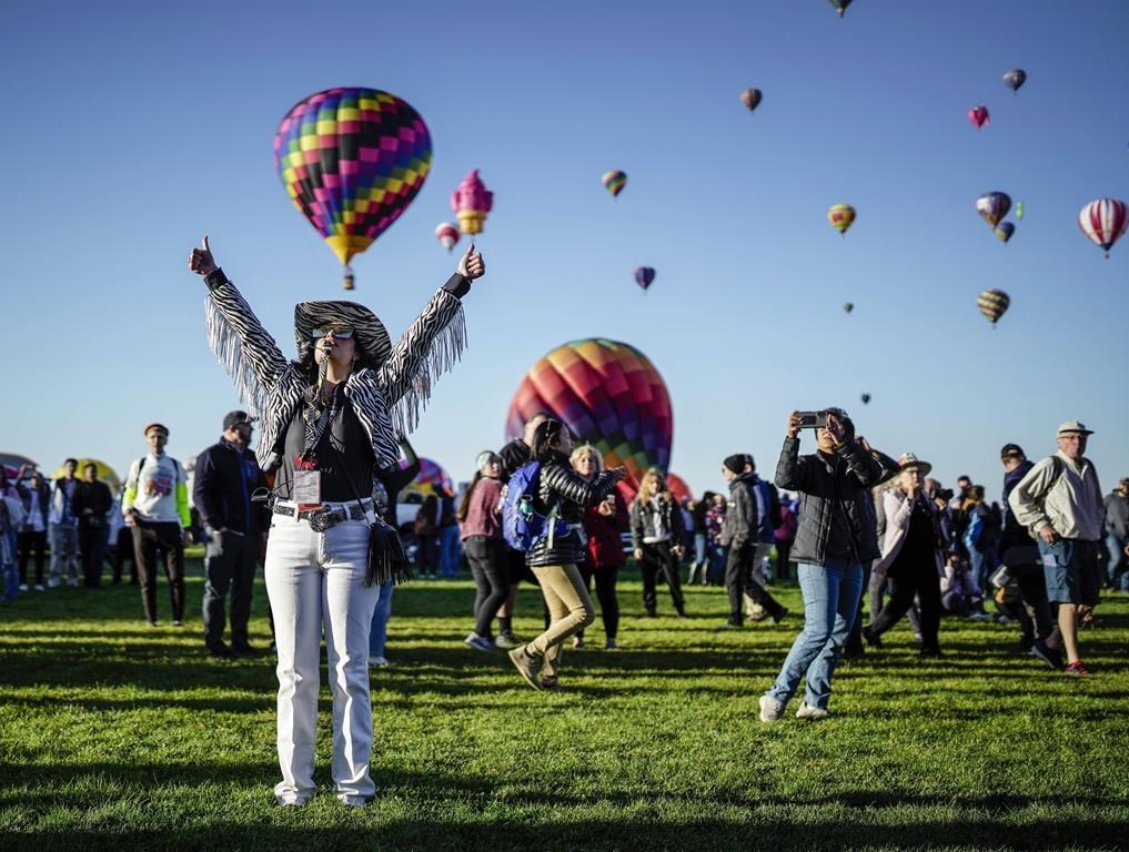 albuquerque-international-balloon-fiesta-brings-colorful-displays-to-the-new-mexico-sky