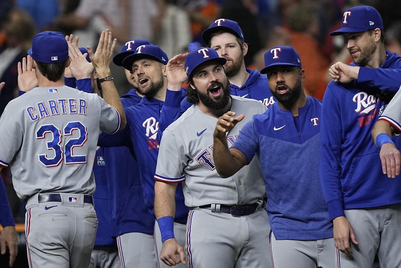 Rangers build early lead, take 2-0 lead on Astros