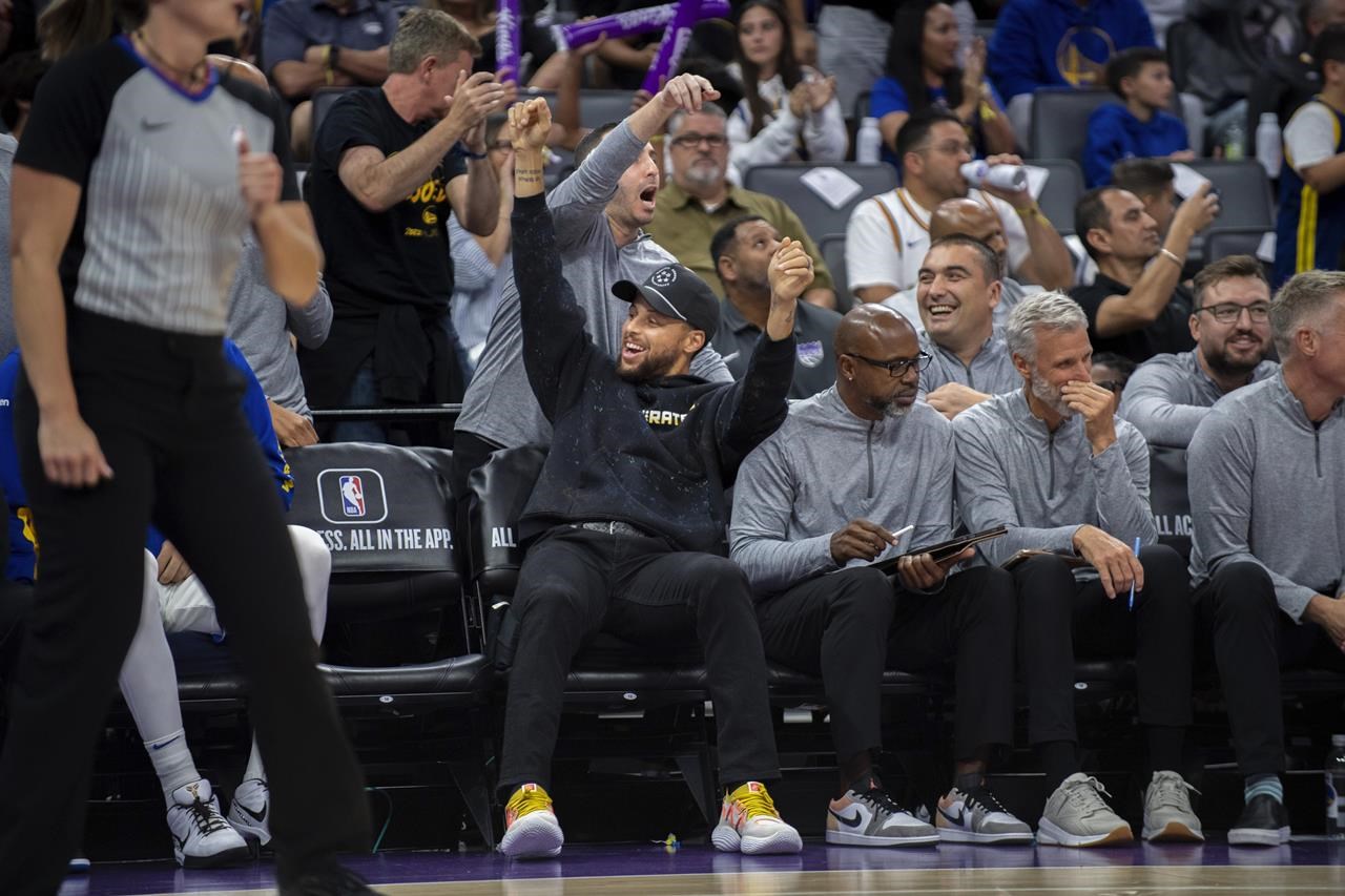 Chris Paul to start Warriors' preseason opener against Lakers