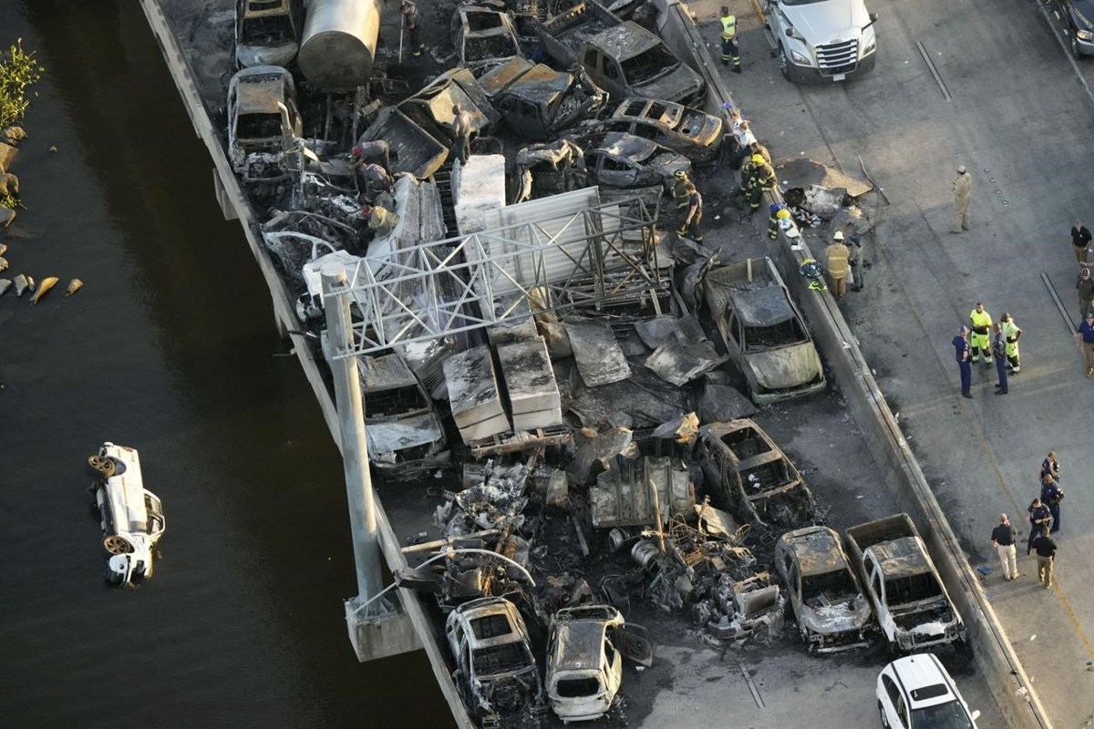 Toll rises to 8 dead, 63 hurt from Louisiana interstate pileup blamed on  dense fog, marsh fire smoke