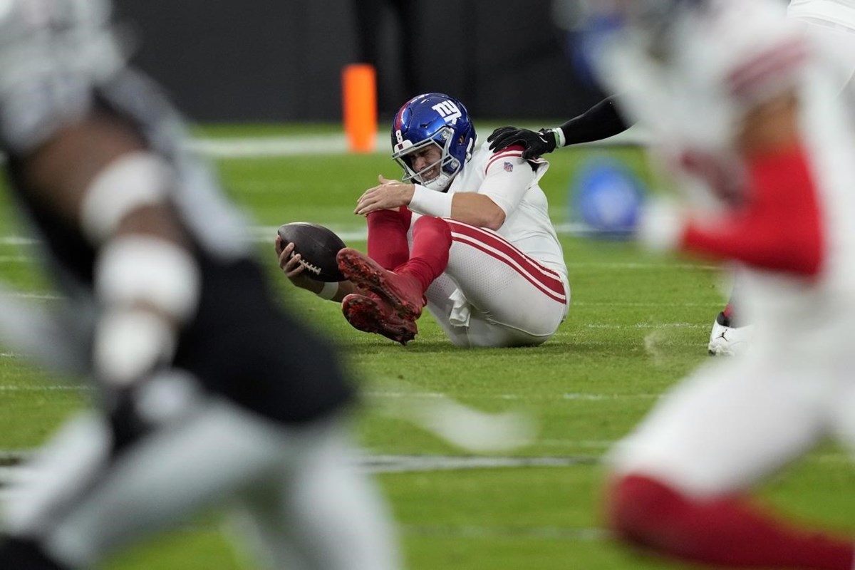 Giants Expect Daniel Jones To Be Their Starting QB Once He Recovers ...