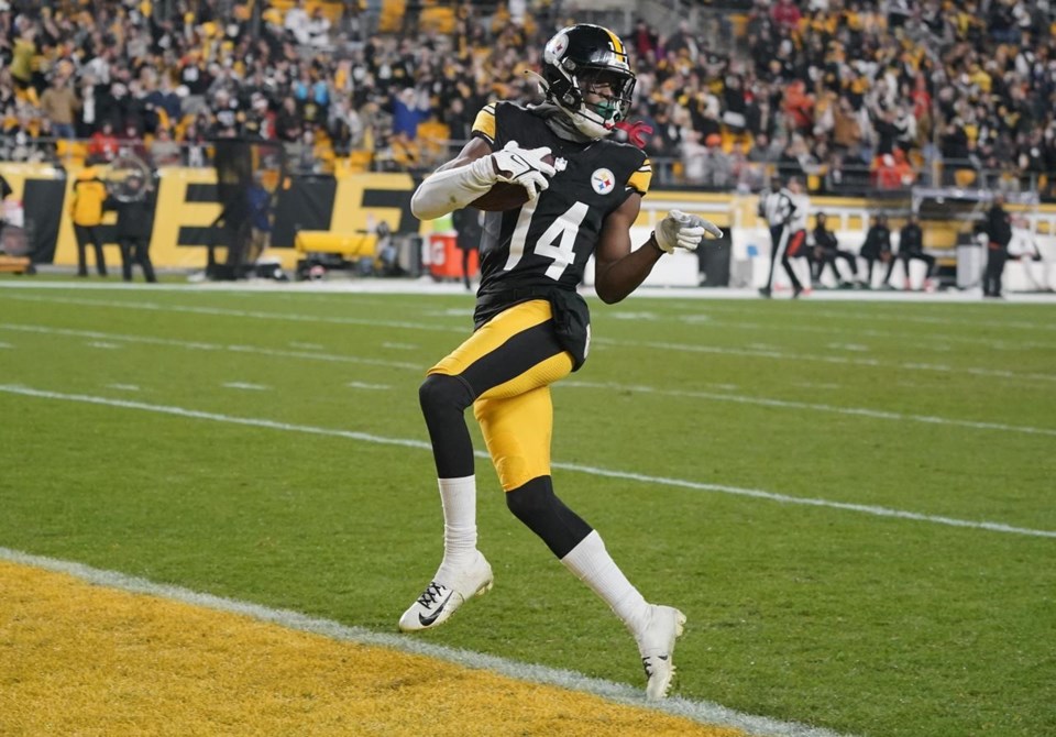 Rudolph Hits Pickens For 2 Long Touchdowns, Steelers End 3-game Skid ...