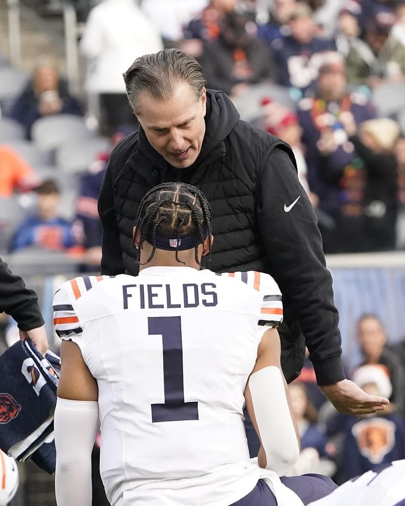 Eberflus Hopes To See More Big Passing Plays In Bears' Final 2 Games ...