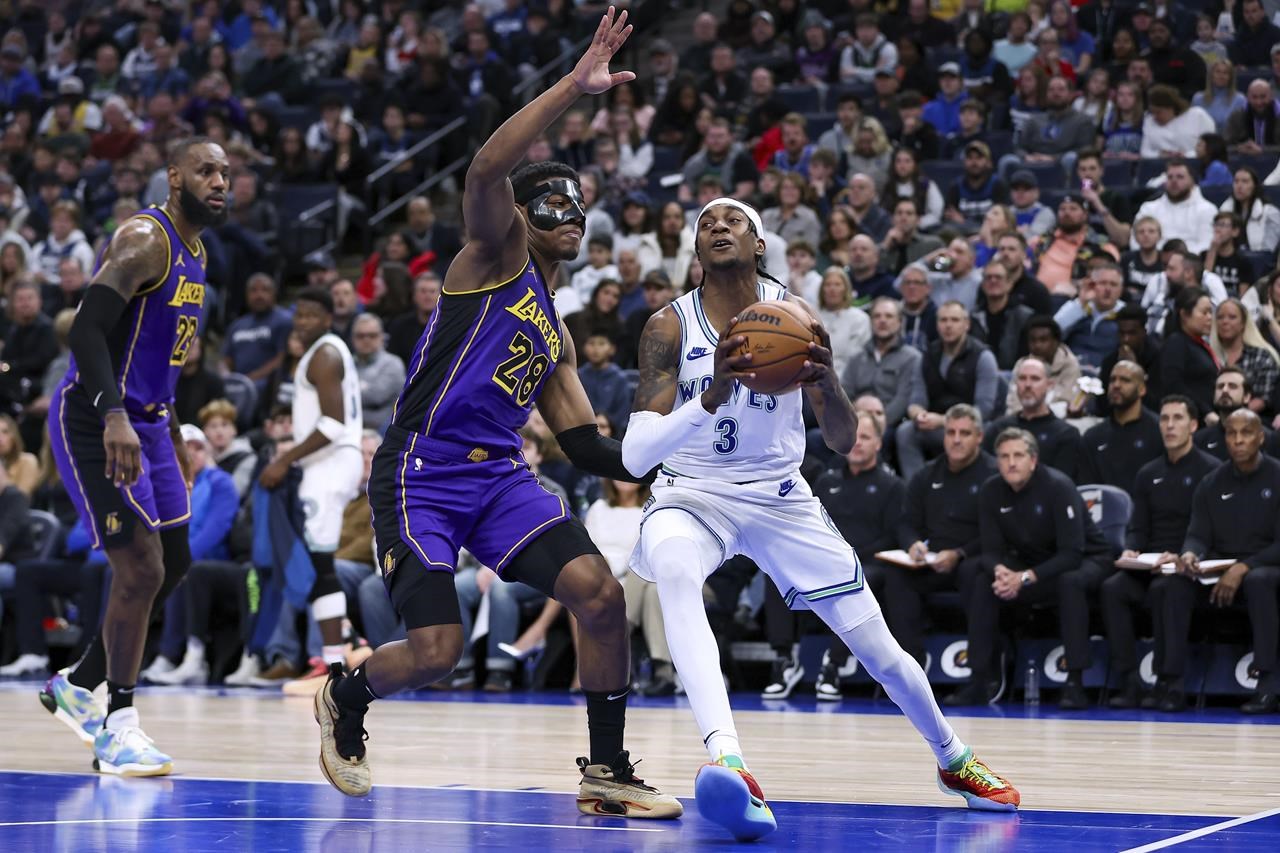 Edwards scores 31, Timberwolves hold on to beat the Lakers 108-106 on  LeBron's 39th birthday 