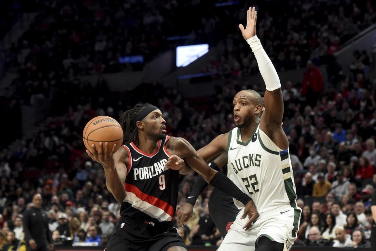 Trail Blazers Spoil Lillard's Return To Portland With A 119-116 Victory ...