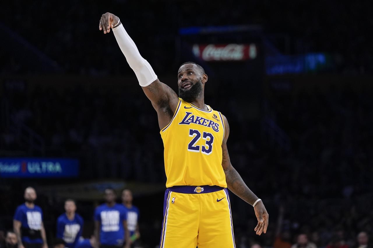 Analysis: LeBron James scoring 40,000 points will be a moment for ...