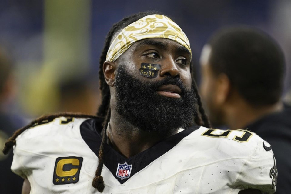 Saints linebacker Demario Davis agrees to 2-year contract through 2025  season - Victoria Times Colonist