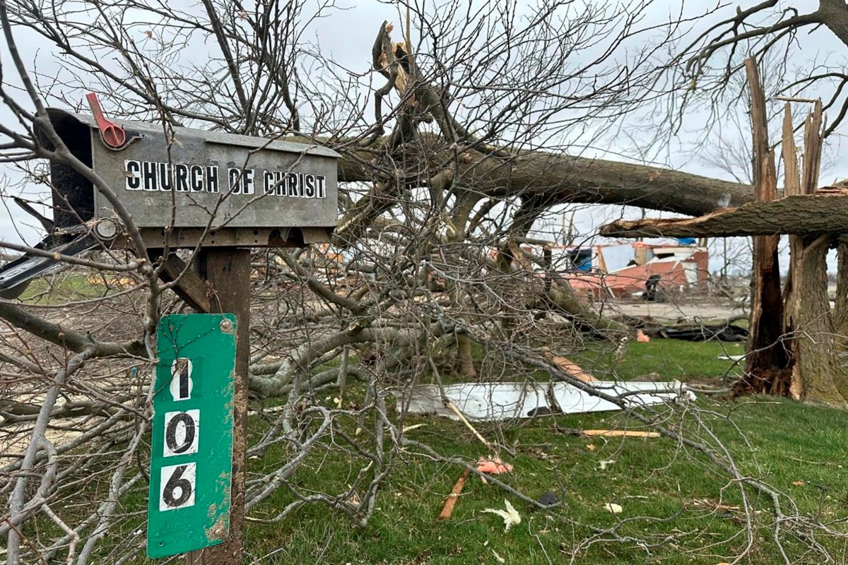 Tornadoes kill at least 3 and leave trails of destruction in the ...