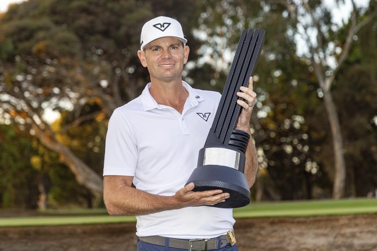 Brendan Steele wins LIV Golf Adelaide tournament from fast-finishing Louis Oosthuizen - Lakeland News