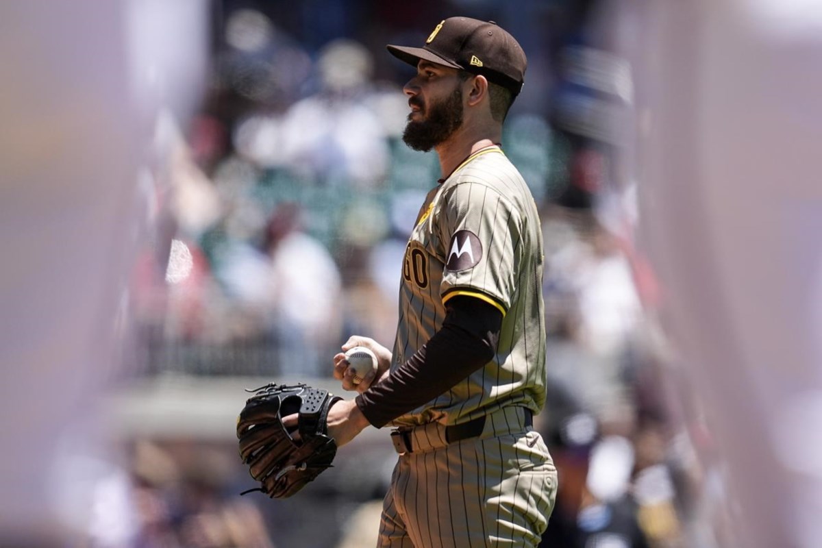 Padres Second Baseman Xander Bogaerts Leaves Game Against Braves With ...