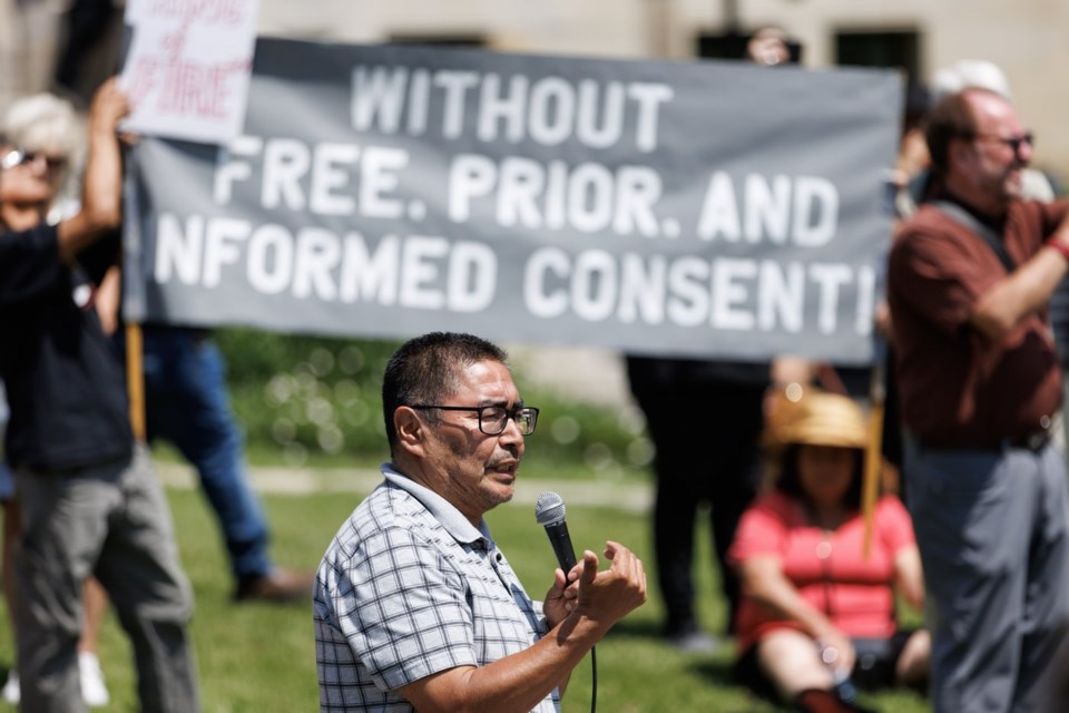 Grassy Narrows First Nation sues Ontario, Canada over mercury ...