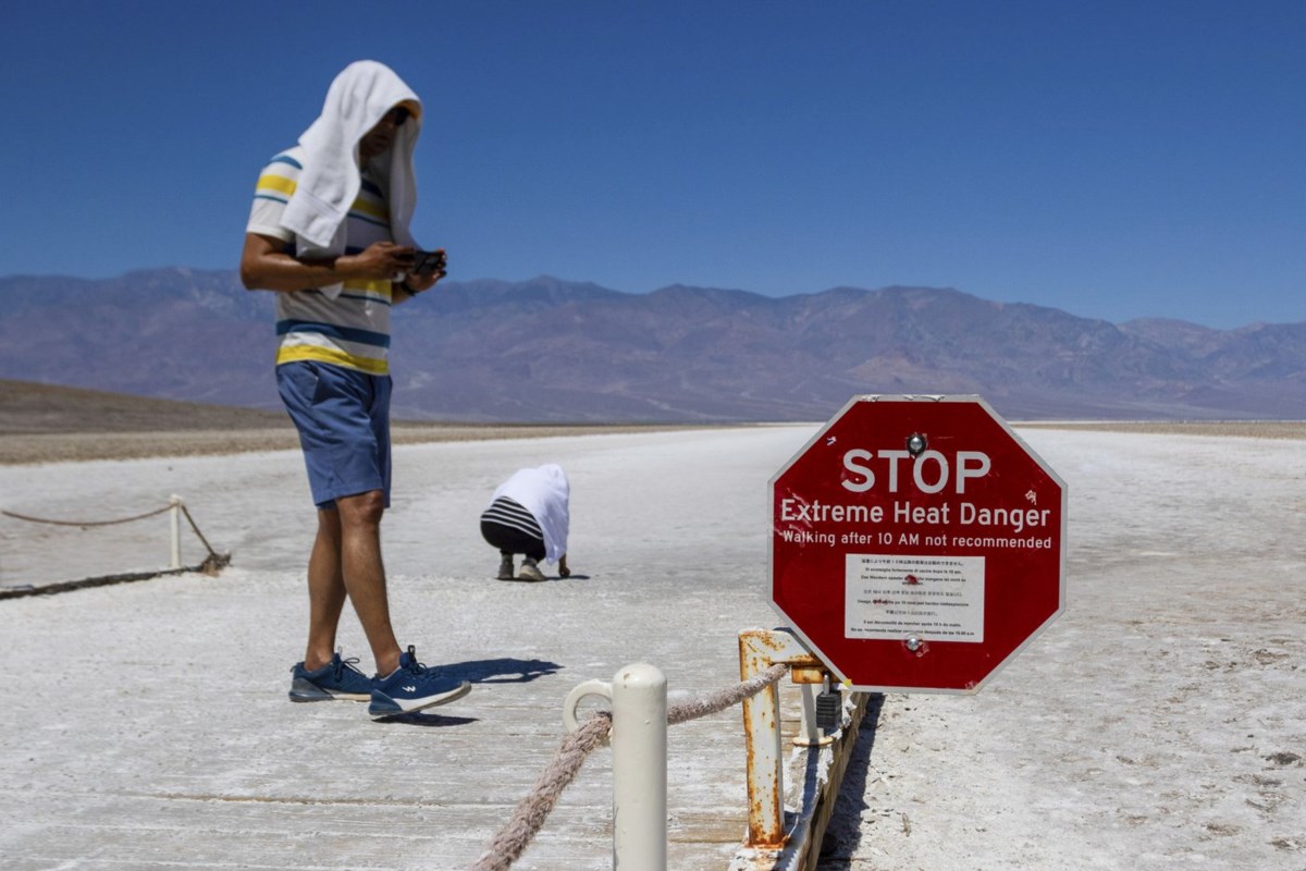 Persistent heat wave in the USA breaks new records, claims lives in the West and spreads to the East