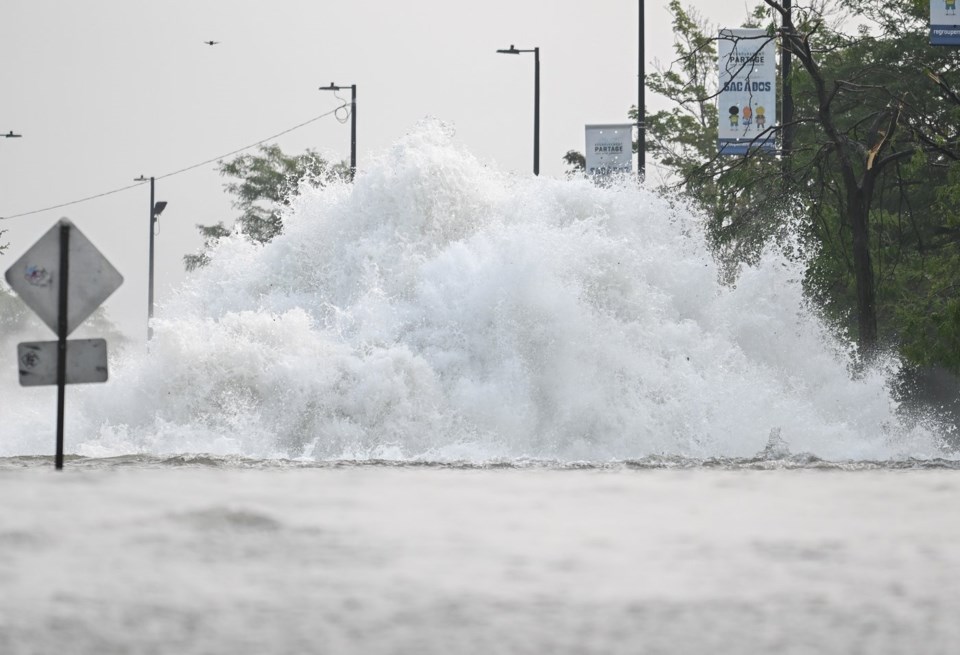 'Wall of water' in Montreal after underground pipe breaks, floods streets and homes