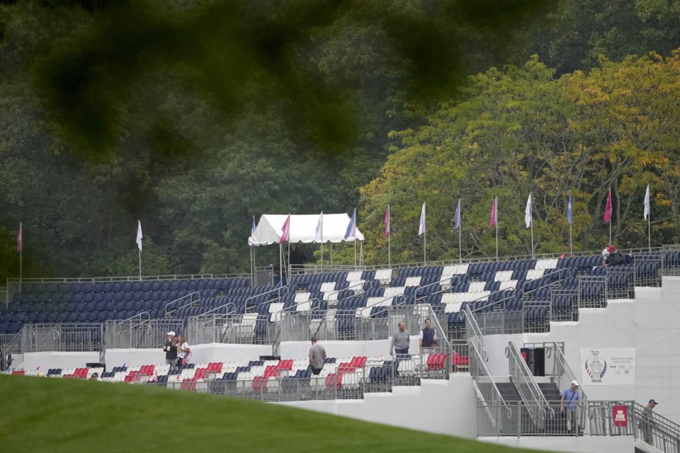 Solheim Cup begins with halfempty grandstands and fans stuck waiting