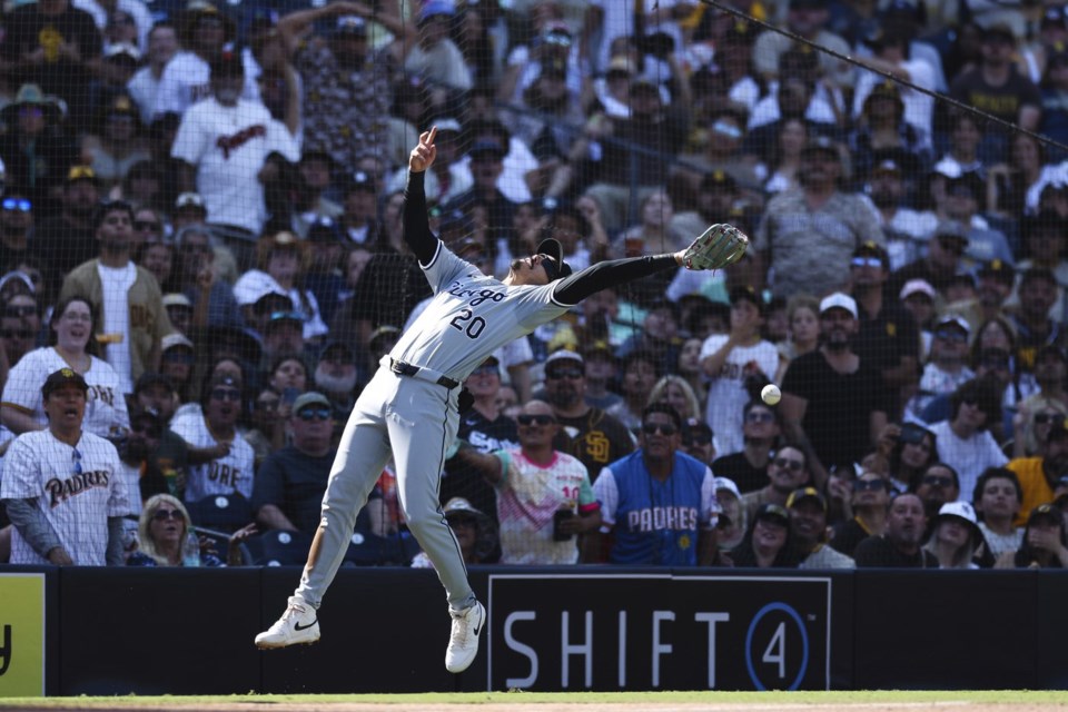 White Sox lose 120th game to tie post1900 record by the 1962 expansion