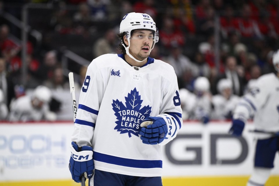 Maple Leafs re-sign forward Nick Robertson to one-year, US$875K contract - Athabasca, Barrhead & Westlock News