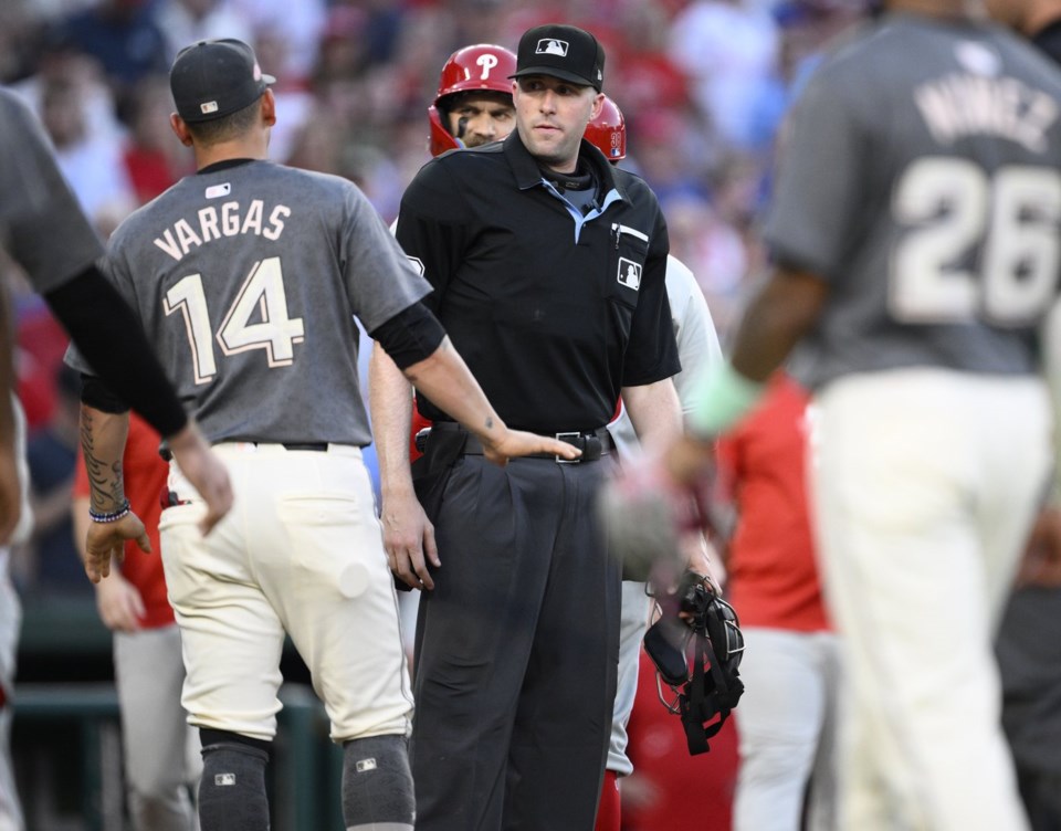 Six umpires to make LCS on-field debuts, with Dan Iassogna and Bill ...