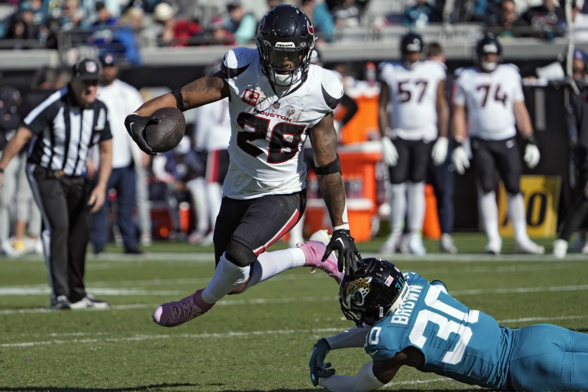 Texans Find Momentum Heading Into Bye With 23-20 Win At Jaguars After ...