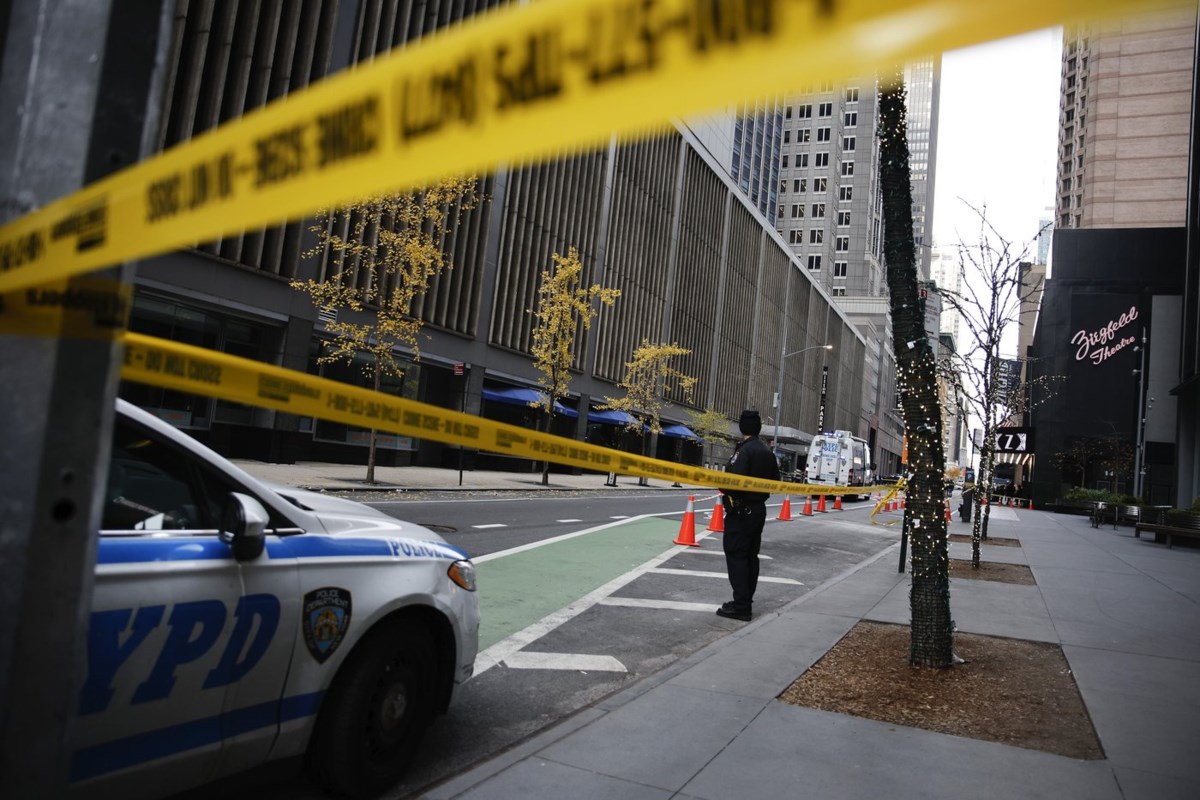 UnitedHealthcare CEO is killed in a ‘targeted shooting’ outside a New York hotel, officials say