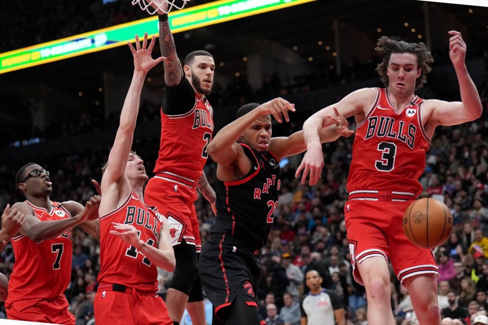 White scores 25 points to lead Chicago Bulls to 122-106 win over Toronto  Raptors - Bowen Island Undercurrent