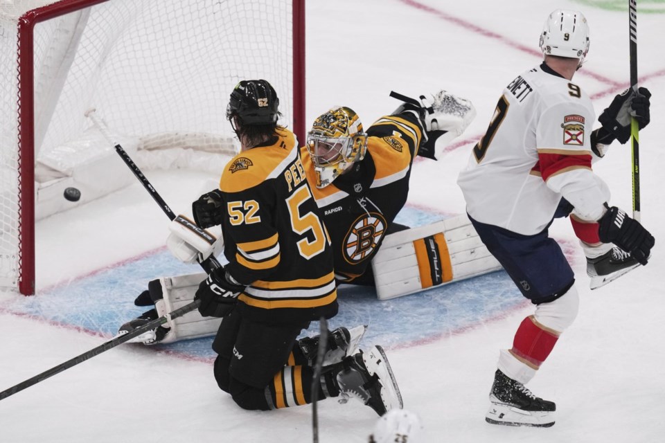 Bruins score three in third to beat Panthers