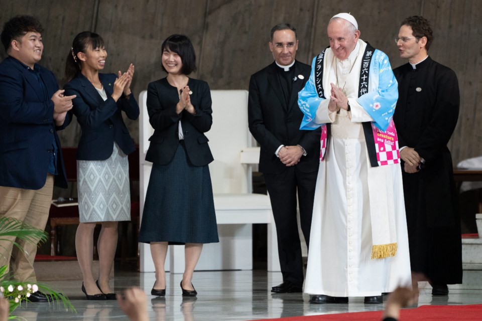 Pope Francis Face Gets Anime Treatment On Special Japanese Coat Sootoday Com