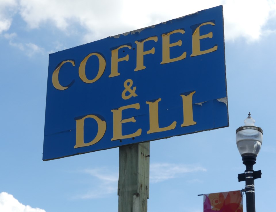 USED 2018-09-17-coffee and deli