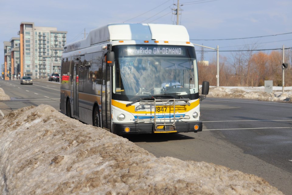 USED 2025-02-26-gm-hsr-bus-cmsn