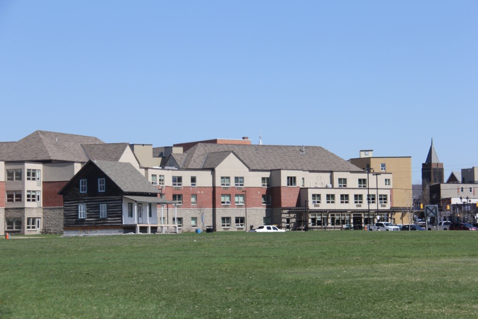 USED 2018-07-19goodmorning  1 Marina Point with the Dionne home. Photo by Brenda Turl for BayToday.