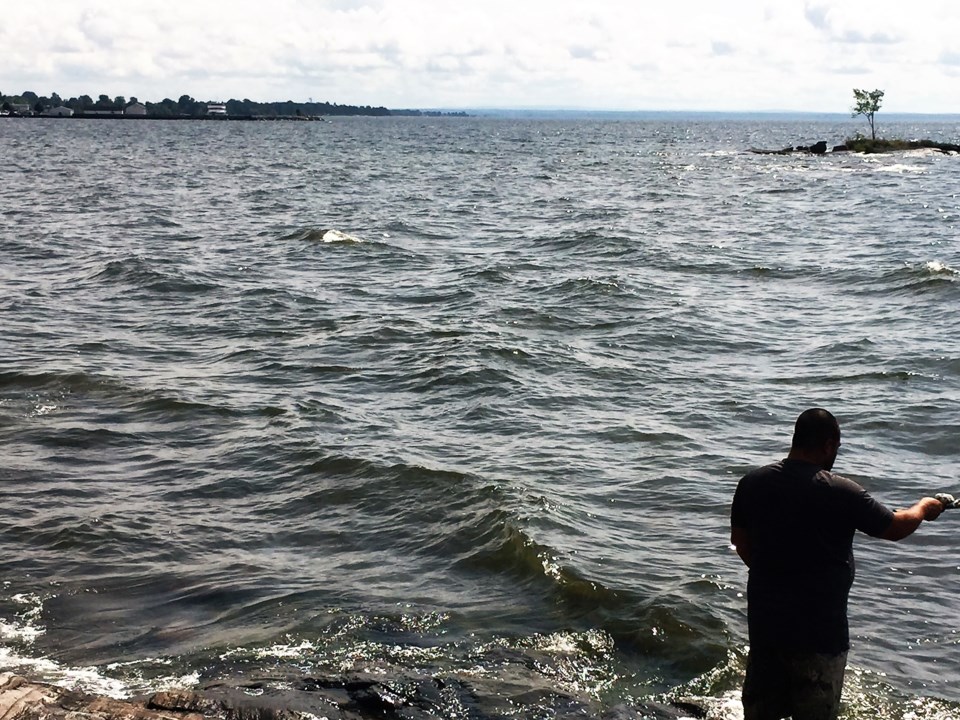 USED 2018-09-27goodmorning  8  Fishing from the shores of lake Nipissing. Photo by Brenda Turl for BayToday.