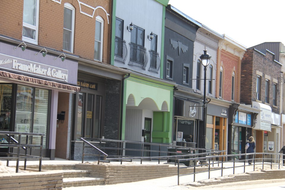 USED 2019-04-25goodmorning  6 Main Street on a sunny day. Photo by Brenda Turl for BayToday.