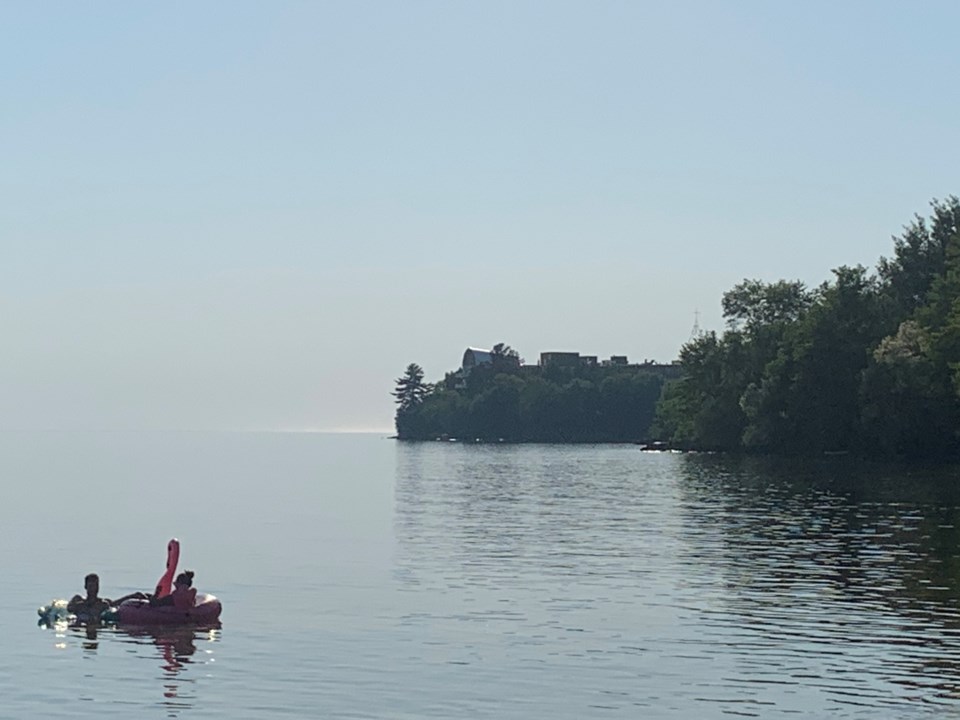 USED 2020-8-10goodmorninnorthbaybct  4 Chill-axing on Lake Nipissing. North Bay. Photo by Chris Dawson.