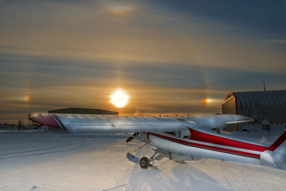 USED 2025-2-18goodmorningnorthbaybct-2-sun-dogs-and-sun-pillars-at-jack-garland-airport-north-bay-al-orlando