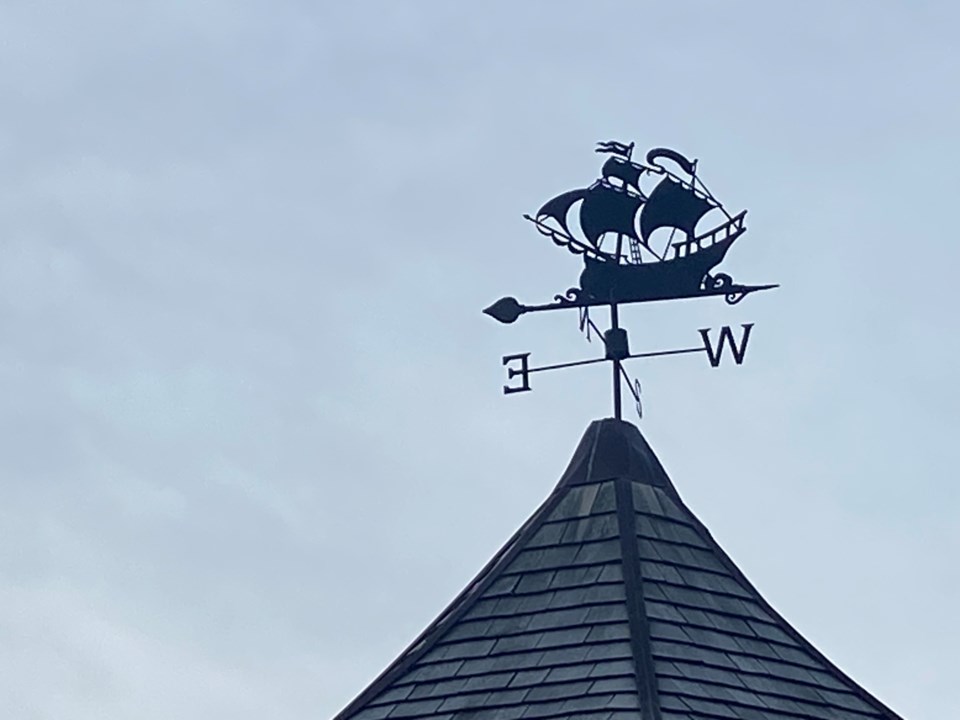 USED good-morning-gazebo-weather-vane